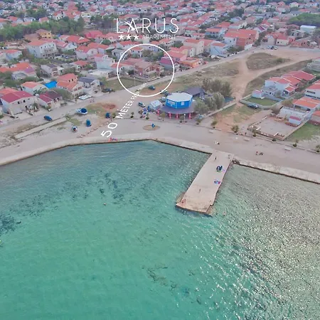 Larus Apartment Vir